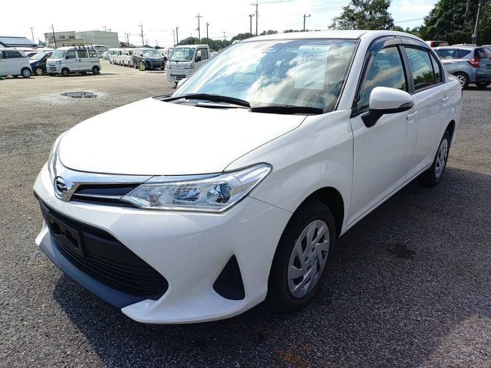 Toyota Corolla Axio NZE164 2021